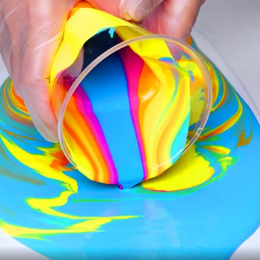 444K views · 3K reactions | Hypnotizing art ideas that can help to relieve any type of stress!  | 5-Minute Crafts | Facebook
