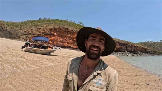 Surviving Australia's Untamed Outback (Catch & Cook)
