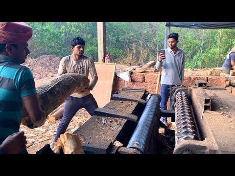 Huge Logs Turning into Veneer Sheets | Wood Factory Process 🪵