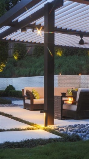 Awnings and patio covers, built for the PNW. Cloudy skies? Light drizzle? No problem. Get the most out of your outdoor space with Rainier Shade's tailored solutions. Stop waiting for the perfect weather, start using your patio now. | Rainier Shade