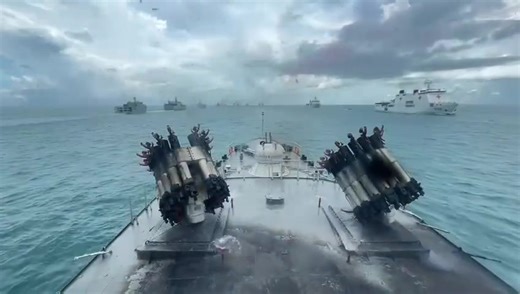 🇮🇩Corvette Parchim Class fires anti-submarine rockets RBU-6000. | Naval Ships