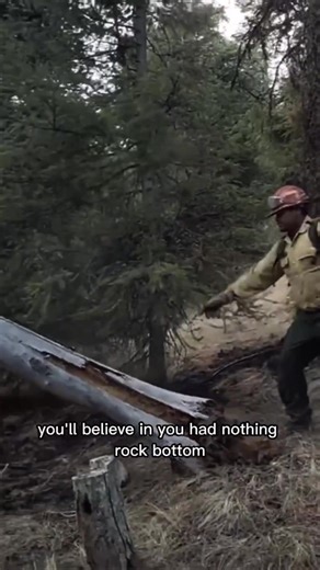 Fought through the smoke and emerged a badass 💪🌲🔥 #badass #proud #humble #49ercommunications #bkradios #bendixkingradios #bendixking #wildlandfirefighter #firefighter #firefighterlife #firefighterposts #firefighterfamily #wildlandfire #firefighterhero | 49er Communications, Inc.