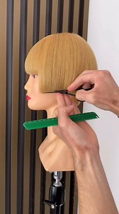 340K views · 2.2K reactions | ✂️ Laurentiu Bostan, de la Artist Academy și trainer Wella Professionals, îți propune azi acest step by step de tunsoare. O formă clasică, realizată cu ajutorul unor tehnici de graduare pe pătrat și rotund. Iar la final, bonus, realizarea unui breton absolut wow! #WeBelieveInEducation #AskForWellaRo #DistantaNeApropie #ReusimImpreuna | Wella Professionals | Facebook