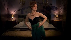 Benoît Carré invite une flopée d'actrices dans son nouveau clip "J'ai peur des filles"