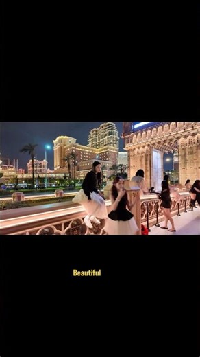 🇲🇴 Macau Part 10 #nightlife #travel #chinesegirl #macau #eiffeltower