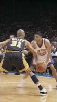 purest shooters in Knicks history🔥Allan Houston lighting up the Garden with his smooth jumper