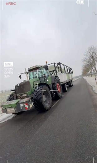 Exploring the Fendt 926 Vario TMS: Features and Highlights