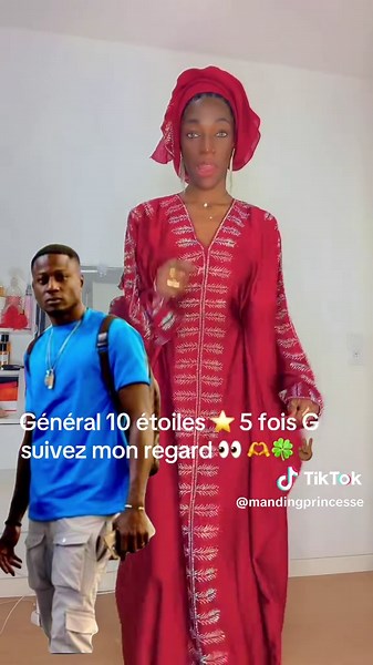 #mali #nonviolence #humour #loveyou , l incontestable, l incontournable princesse 👑 , habillée chez @Sora Shop 👜👗🪡👠🥿🇲🇱