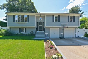 18 Waterman St, Bristol, RI 02809 - MLS 1342886 - Coldwell Banker