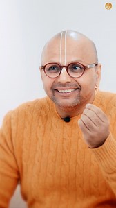 Trust me, guys — life never makes us search for a reason to cry. It offers plenty, all on its own. That’s why we must choose to look for reasons to smile, to brighten our day, every single day. Better still, smile for no reason at all — and who knows, life just might give you one. #P.S. Let’s also remember not to apply this perspective insensitively. In moments of deep tragedy or trauma, smiling may feel impossible — and that’s okay. That, too, is human. #Smile #SpreadSmiles #ChooseHappiness #Jo