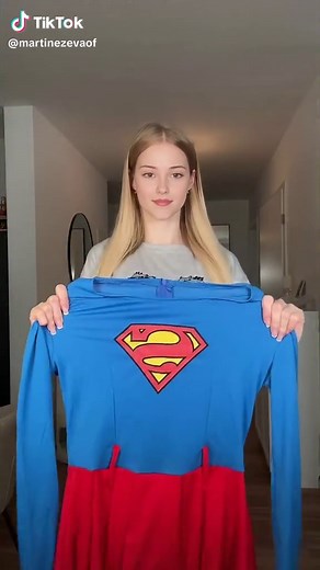 Supergirl: Xev Bellringer's DC Comics Adventure