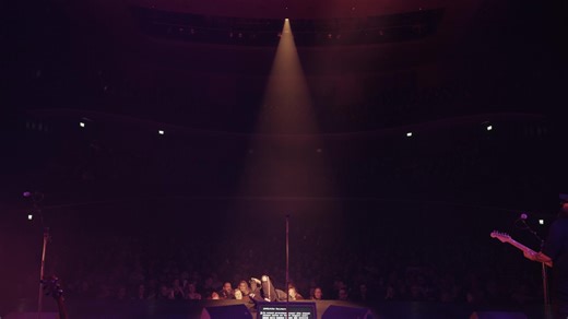 917 reactions · 64 shares | Wat ga jij dit najaar doen? Ikzelf ga naar de verlenging van mijn theatershow 'Gewoon Willem'. Ik hoop jou daar ook te zien! Ook als je besluit om weer te komen vind je vast weer wat nieuws. Een heerlijk Hollands avondje uit. Kaarten via: www.waylon.nl | Waylon Music | Facebook