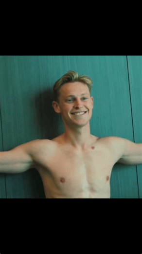 heal haha on Instagram: "Zamane ki kisko pari hai?🥹🫶 . . . . . . . . #frenkiedejong #football #pedri #bellingham #midfileder"