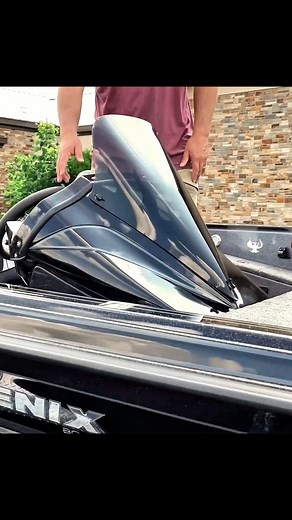 20K views · 289 reactions | Let’s check out the newly designed console on the 921 Elite X #phoenixboats #921elitex #wefishphx #fresh #builtbyanglersforanglers #onlineboatbuilder #bassfishing | Phoenix Boats | Facebook