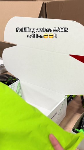 Ahh the sound of hard work! Crinkle, pop💥📦#zomedica #deirossimarketing #packingorders #dallastx #asmr #packagedwithlove