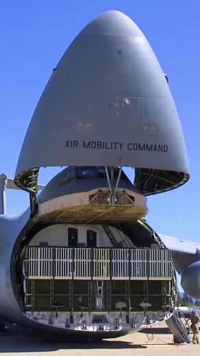 30K views · 812 reactions | Lockheed C-5M Super Galaxy | US Military Videos | Facebook