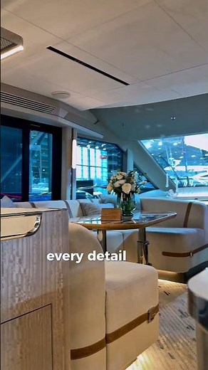Galeon 560 Fly Walkthrough