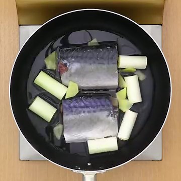 ごはんが進む♪ 冷凍サバの味噌煮のレシピ動画・作り方 | デリッシュキッチン