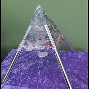 Large Giza Orgonite Pyramid: Amethyst Crystals, Aluminum Legs (12 Inch) - Etsy