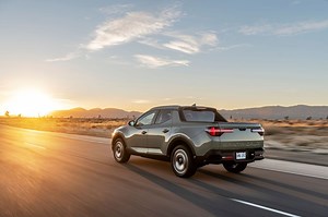 America Needs More Compact Pickup Trucks Like the Hyundai Santa Cruz