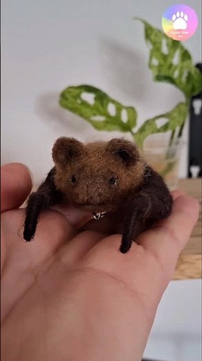 A little needle felted bat brooch. PDF tutorial in progress 🥰#bat #bats #wool #needlefelting