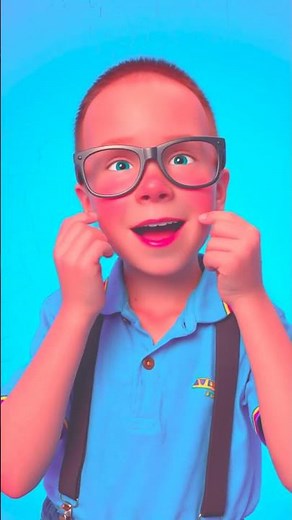 Skin Layers Lesson! 🧬🧠 Learning Biology For Kids ✨🧼