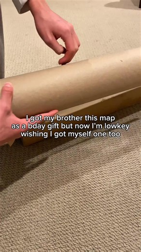 This map is the perfect gift! 👀🌲🌳 Spectacular Hand-Drawn Map of Great Britain, featuring England, Scotland & Wales.✍✨ This map took 60 hours to draw with just pen and pencil. It features striking mountains that represent Great Britain’s many prominent mountain ranges and parks, like the remarkable Lake District, the Peak District and Snowdonia. Amongst these mountains are 10s of thousands of trees each of which has been meticulously hand-drawn. Hundreds of Great Britain’s cities and towns hav