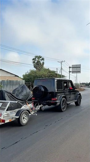 Hello motorcycle lovers