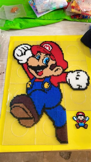 HICE A MARIO BROS EN HAMA BEADS #mariobros #hamabeads #mario