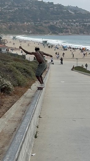 Shout out @slappyredz for the insane challenge, this thing has to be at least 300 feet long 🔥 | Boo Johnson