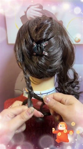 Transform Your Curly Curls: Chic Updo Guide