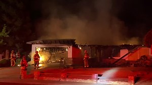 Just after 2:00 a.m., VPD and VFD were dispatched to a report of a house fire on Silvervale near Whitendale. The first units on scene reported that the structure was fully involved and the roof had collapsed. Firefighters from multiple VFD trucks and engines quickly knocked the fire in the vacant house down and prevented damage to surrounding homes. There are no reports of any injuries. (First clip was follower submitted) | Visalia Stringer