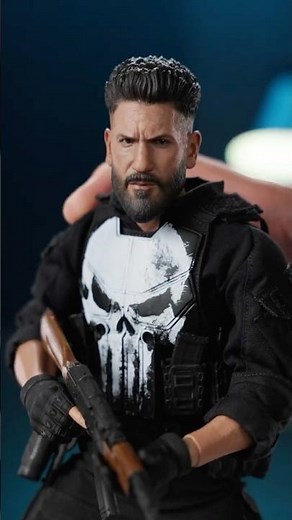 FIRST LOOK Hot Toys The Punisher One Last Kill Figure Prototype