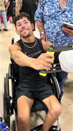This Is The Definition Of NO EXCUSES | He’s In A Wheelchair Still Getting A Workout ‪@RipRight‬