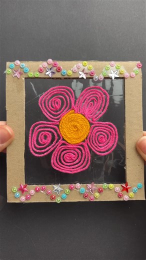 Kate on Instagram: "Yarn Flower DIY"