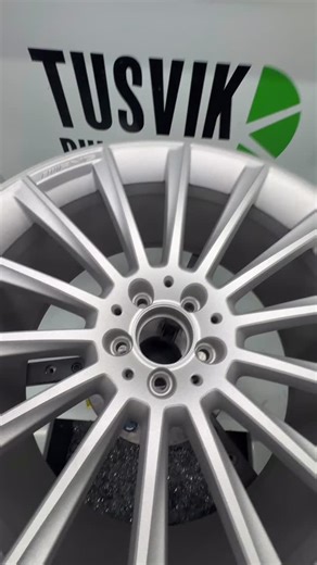 Mercedes AMG felger pulverlakkert og maskinert🫡 | Tusvik Pulverlakk