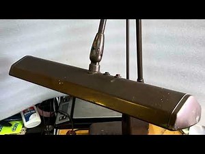 Vintage MCM Dazor model P-2324 Floating Fixture drafting / modeling lamp it still works!