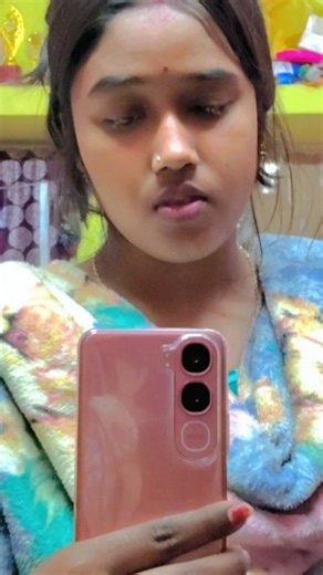 Karabi Kayal on Instagram: "To Chalo to chalo #foryou #reels #trending #viralreels #nonfollowers"