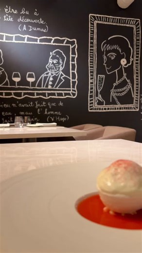 【ぐるめほりっく。雑食だけど。。】 on Instagram: ". 広尾駅から徒歩5分 『d'ici』に仲良しグルメ女子と伺いました♪ 1月に行った時に余りにも美味しくて早速の再訪です 今回は新しく2月から始まった限定のコース✨✨ ◉Dinnerデザートコース全7品 カフェフリーフロー90分付き 5,500円 【Amuse-bouche】 ⚫︎Tartelettes caramel et noix 木の実 キャラメル ⚫︎Ganache Guanaja à la fève tonka グアナラ トンカ 【Premier】 ⚫︎Fromage cru et gelée de citronnelle グレープフルーツ レモングラス クリームチーズ 【Parfait】 ⚫︎Parfait au chocolat et à l’orange オレンジ ショコラ 【Grand Dessert】 ⚫︎Gâteau aux fraises au brandy 大人の苺ショートケーキ 【Mignardises】 ⚫︎Madeleine au chocolat カカオニブ ⚫︎Feuilleté au