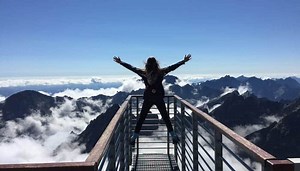 10 Most Over Dramatic Songs of All Time, Ranked