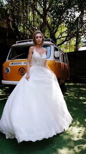 Where couture craftsmanship meets timeless bridal elegance | Asoen Bridal