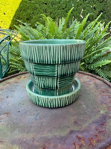 Vintage Mid Century MCM Green Mccoy Basketweave Pottery Planter With Built in Saucer, Excellent Condition - Etsy