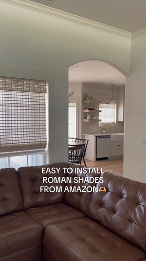 Upgrade Your Living Area with Easy-to-Install Whitewash Roman Shades