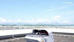 「Skydio Dock for X10」と「Starlink」を組み合わせ、レベル3.5飛行での遠隔点検に成功✨ 東京から約300km離れた現地を遠隔監視し、災害時の施設点検の有用性を実証しました🚁 詳しくはこちら▶️ https://www.ntt.com/about-us/press-releases/news/article/2025/0627.html #ドコモビジネス #ドローン #Skydio #Starlink | NTT docomo Business