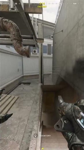 Warzone wall hack - resurgence #callofduty #warzoneclips #resurgencewarzone ence