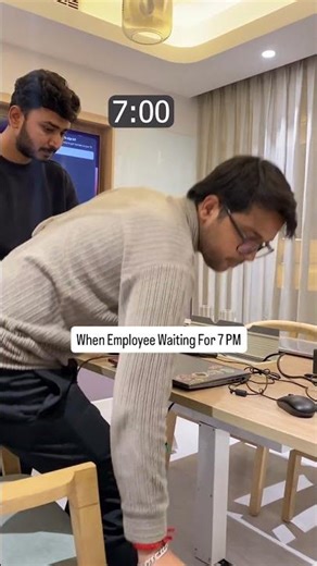 Manager Ne Presentation Bola 😳 | Employee 7 Bajte Hi Nikal Gaya 😂🔥