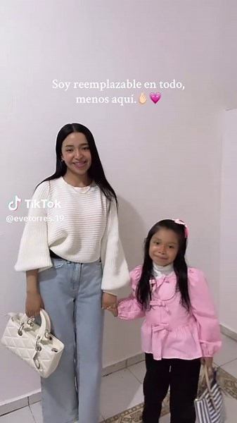 Amo ser tu mami.💗✨🫰🏻 #girs #mamaprimeriza #mamaehija #fyp #reemplazable #amor