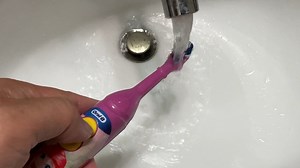 Watch Oral-B Kid's Battery Toothbrush Featuring Disney's Little Mermaid on Amazon Live