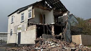 Building partly demolished over collapse fear