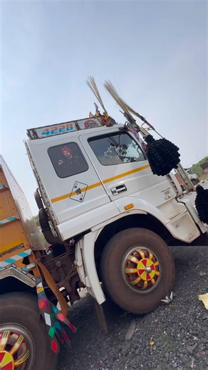 Dish Rediam hei gola...😜😜😜 #truckvideo #Modify#truckmodif #driver #odisha #youtubeshorts #viral🤙